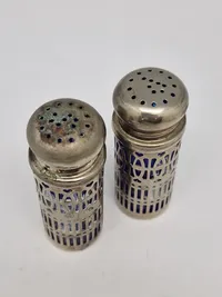Salt Og Peber Sæt UK Pat N 1014132 - Blåt Glas