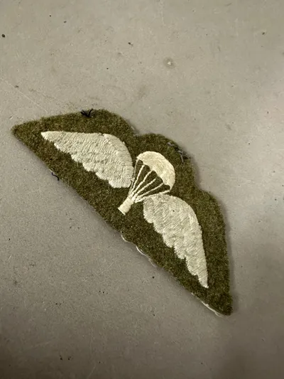 Original Engelsk WW2 faldskærmsvinge