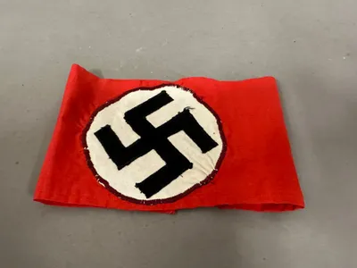 Tysk armbind hjemmelavet, originalt ?