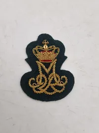 Originalt dansk livgarde lot - Sol til bjørnerskindshuen, og M2 Rex som håndstukket bryst mærke.