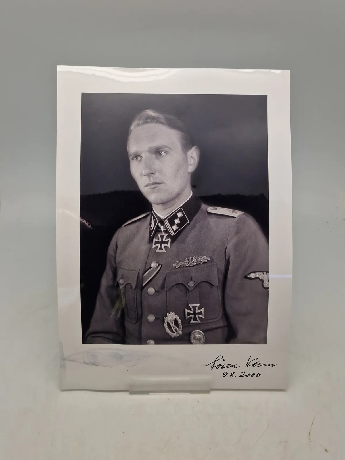 Efterkrigs foto af Søren Kam med original signatur
