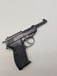 Denix model pistol - tysk Walther P38
