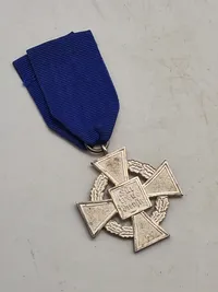 Original medalje - Für Treue Dienst (25)