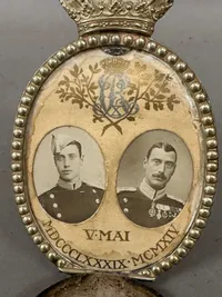 Ekstremt sjælden gave fra Christian X til sine garder kammerarter i anledningen af deres 25 års jubilæum i 1914, uddelt i 138 eksemplarer