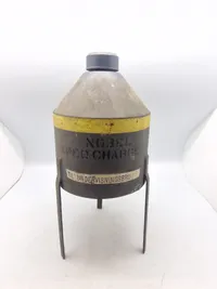 Demolition Shaped Charge
Molded explosives for demolition (M3A1) til undervisningsbrug