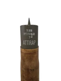 Originalt 76 mm granathylster med attrap hoved