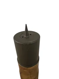 Originalt 76 mm granathylster med attrap hoved