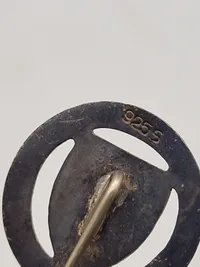 Original pin fra den danske brigade i Tyskland - Sterlingsølv og emalje