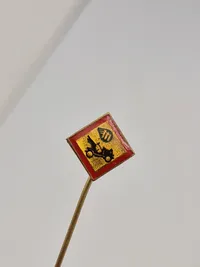 Samling diverse bil reklame pins