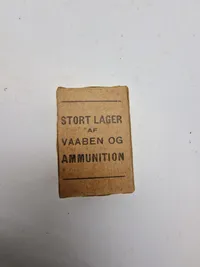 Samling originale ammunitions æsker