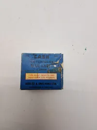 Samling originale ammunitions æsker