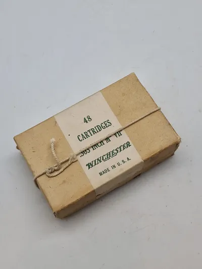 Original ww2 æske til kaliber 303 British