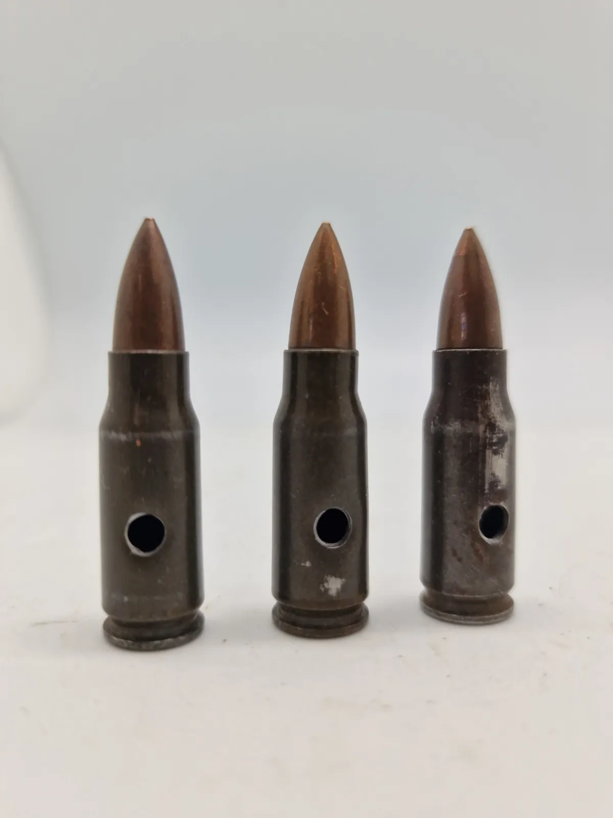 Originale deaktiverede 7.92 × 33 mm patroner for tysk STG44 (Sturmgewehr)