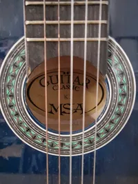 Guitar skal hentes i Vordingborg