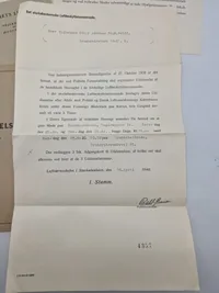 Samling originale ww2 luftværns papirer, pjecer mm.