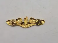 Original US Navy Officer Submarine Warfare Pin