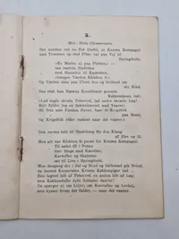 Original sangbog med bl.a. befrielses sange, samt billet til bal på KFUM