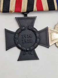 Sjælden original spange med Ehrenkreuz für Hinterbliebene samt Für Treue Dienst (25 jare) Givet til en kvinde