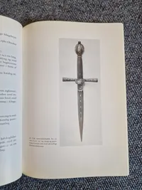 Våbenhistoriske aarbøger + Gammelt jern