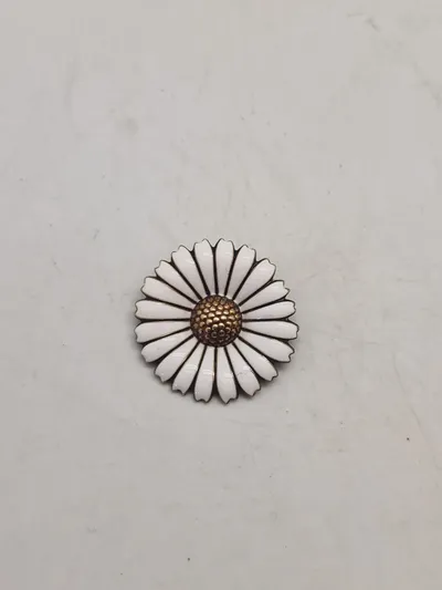 Original Georg Jensen marguerit broche, emalje og sterlingsølv