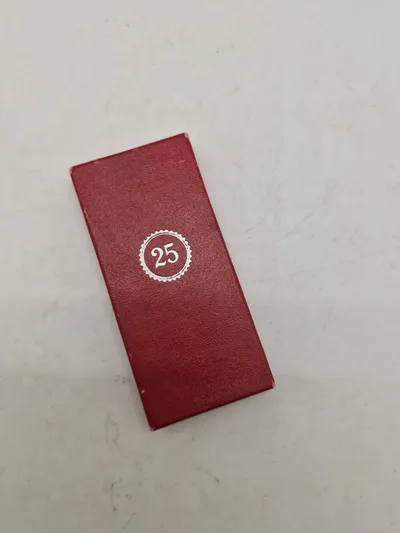 Original tildelingsæske for Treue Dienst medaljen (25)
