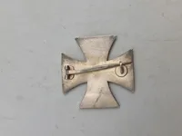 Originalt eisernes kreuz 1.kl (hvælvet)  - Hersteller E.F.  Wiedmann, Frankfurt am main