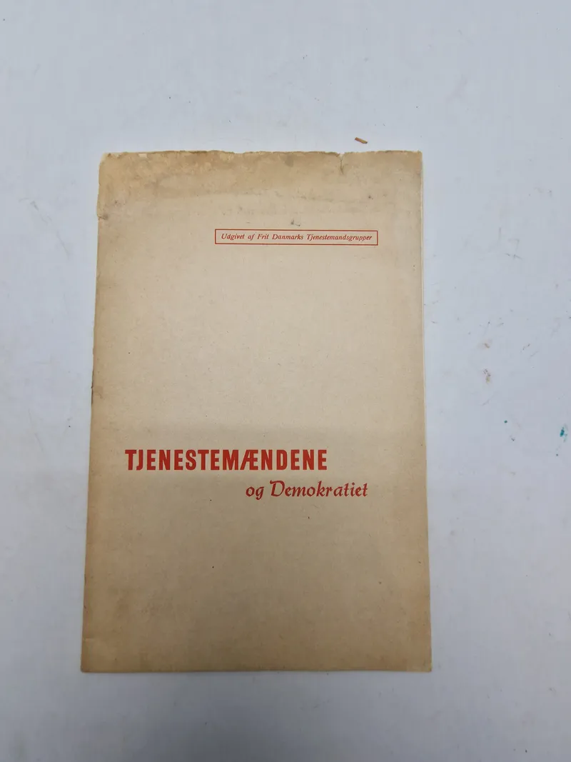 Tjenestemændene og demokratiet - 1945
