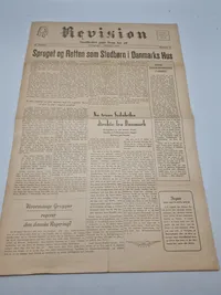 To stk originale eks af avisen revision som var kendt for at hjælpe og støtte tidligere frikorps folk