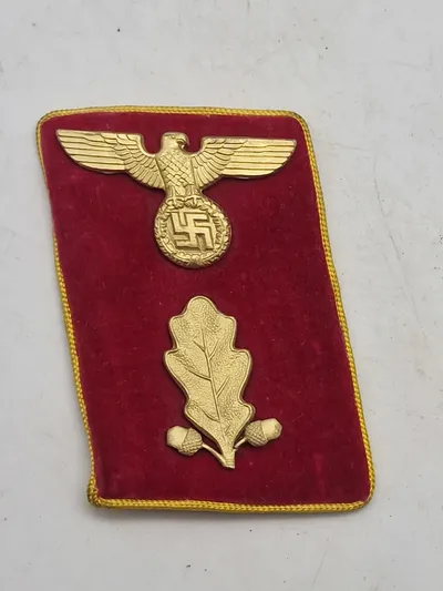 Original NSDAP Reichs Level Abschhnittsleiter collar tab