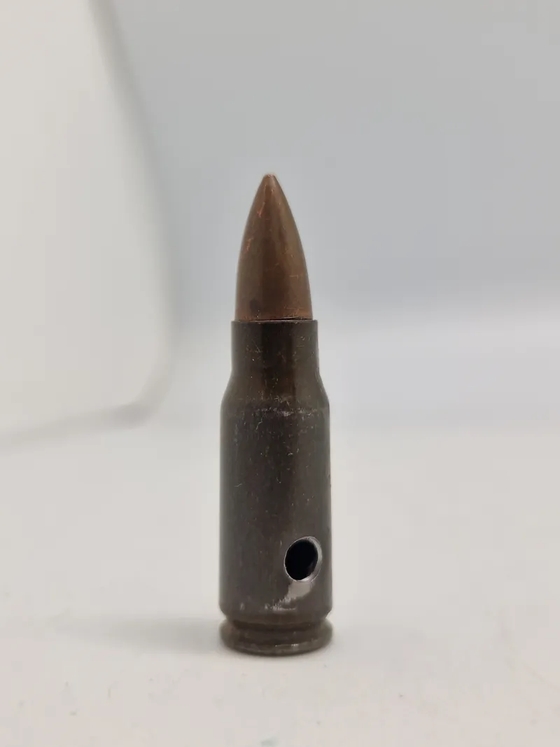Original 7.92 × 33 mm patron for det tyske STG44