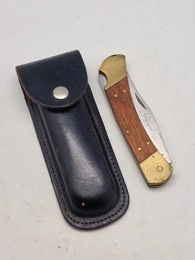 Foldekniv med etui