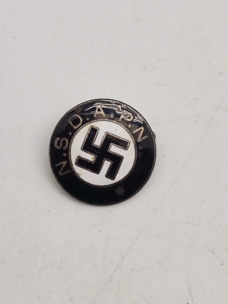 Sjælden original NSDAP-N nål (Parti Nordslesvig)