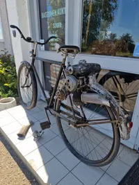 Original BFC knallert fra 1950, skal renoveres. Hentes i Vordingborg eller leveres efter aftale