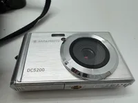 Nikon mm.
