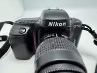 Nikon mm.