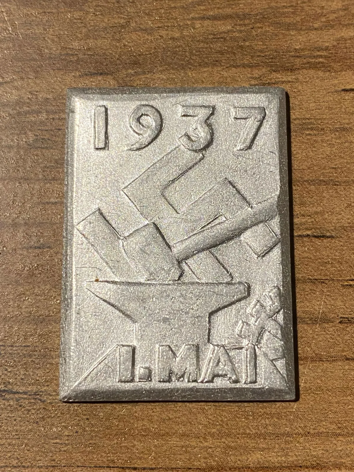 Original 1.maj 1937 tinnie
