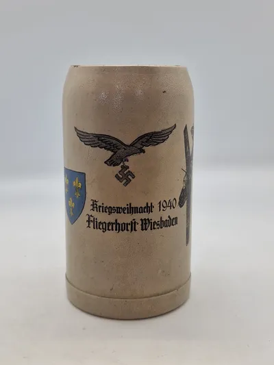 Sjældent originalt ølkrus - Kriegsweihnacht 1940
Fliegerhorst Wiesbaden
