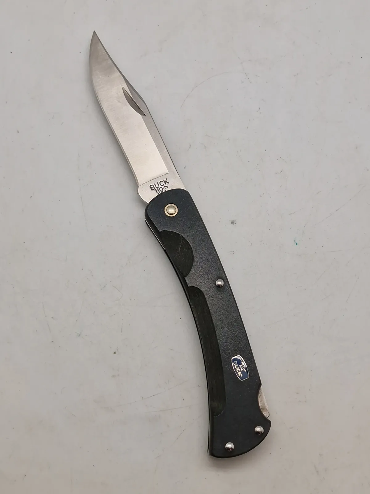 Veludført foldekniv Buck