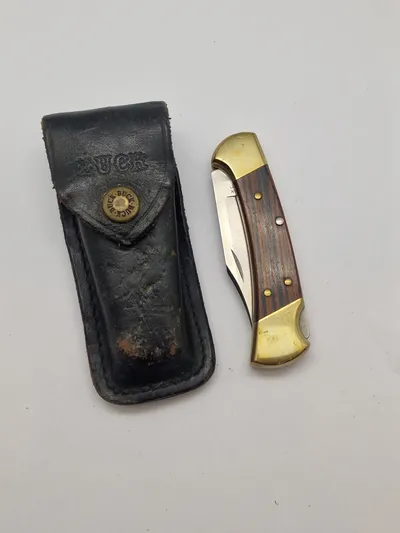 Veludført Buck foldekniv