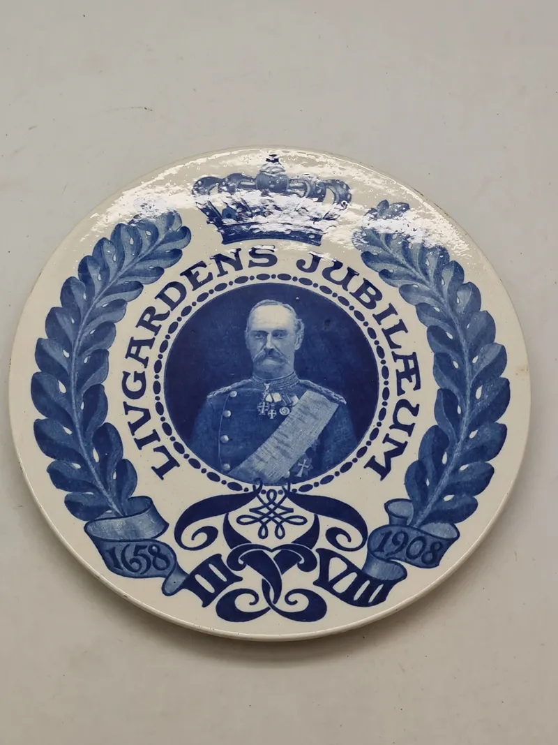 Original plakette fra Livgardens jubilæum i 1908