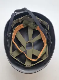 Original hjelm og inderhjelm - dansk politi