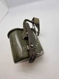 Kogekar og feltflaske