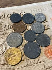 Samling mønter og pengeseddel - ww1 og ww2