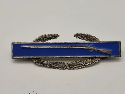 Original WWII U.S. Army Combat Infantry Badge CIB Sterling Silver sjælden 2 delt udgave