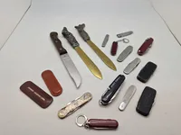 Samling lommeknive og brevknive