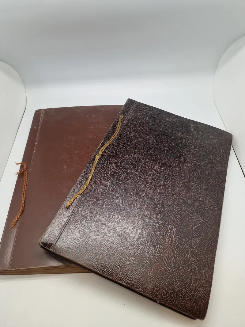 Samling originale avisudklip i scrapbøger ww2