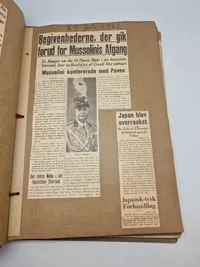 Samling originale avisudklip i scrapbøger ww2