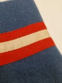 Originalt armbind fra den danske modstandsbevægelse