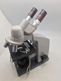 Reichert microscope Neopan Compound microscope med tilbehør
