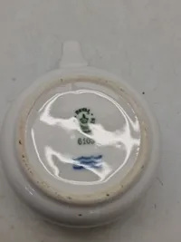 Dansk Røde Kors kop og underkop - Royal Copenhagen
